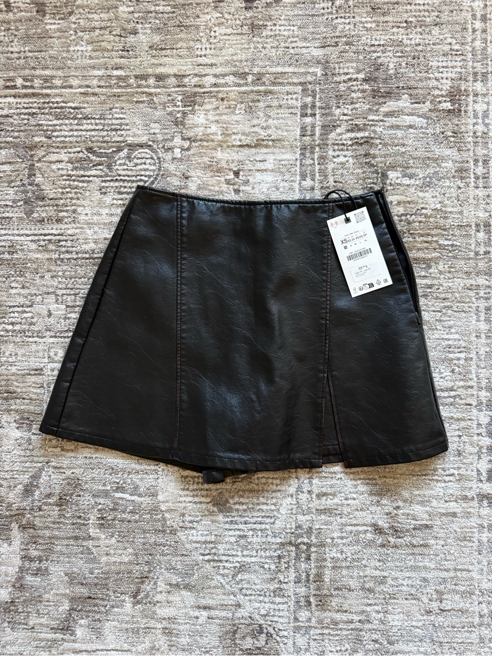 Zara Black Faux Leather A-Line Mini Skirt Skort